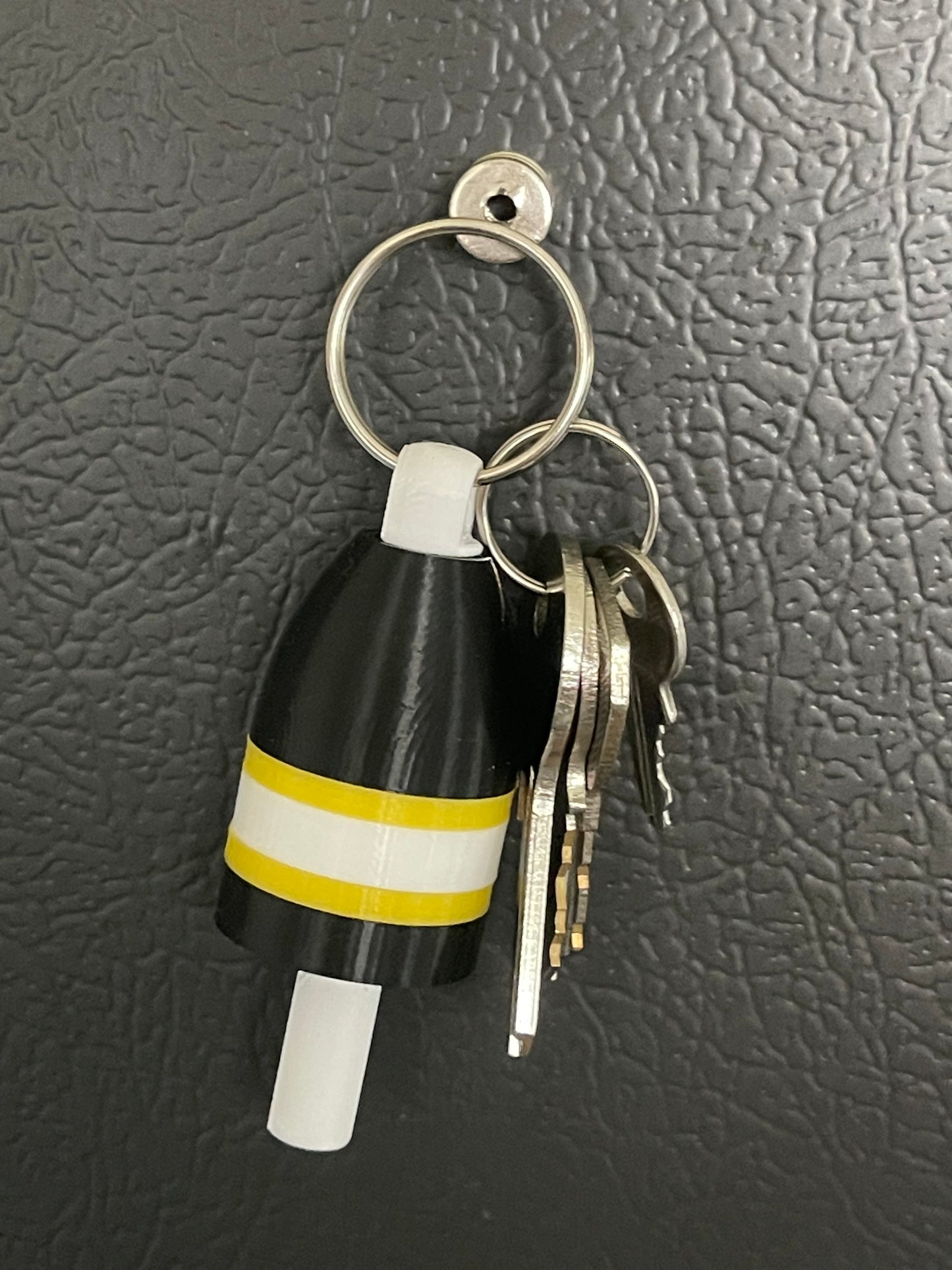Boston Hockey Keychain Buoy Black